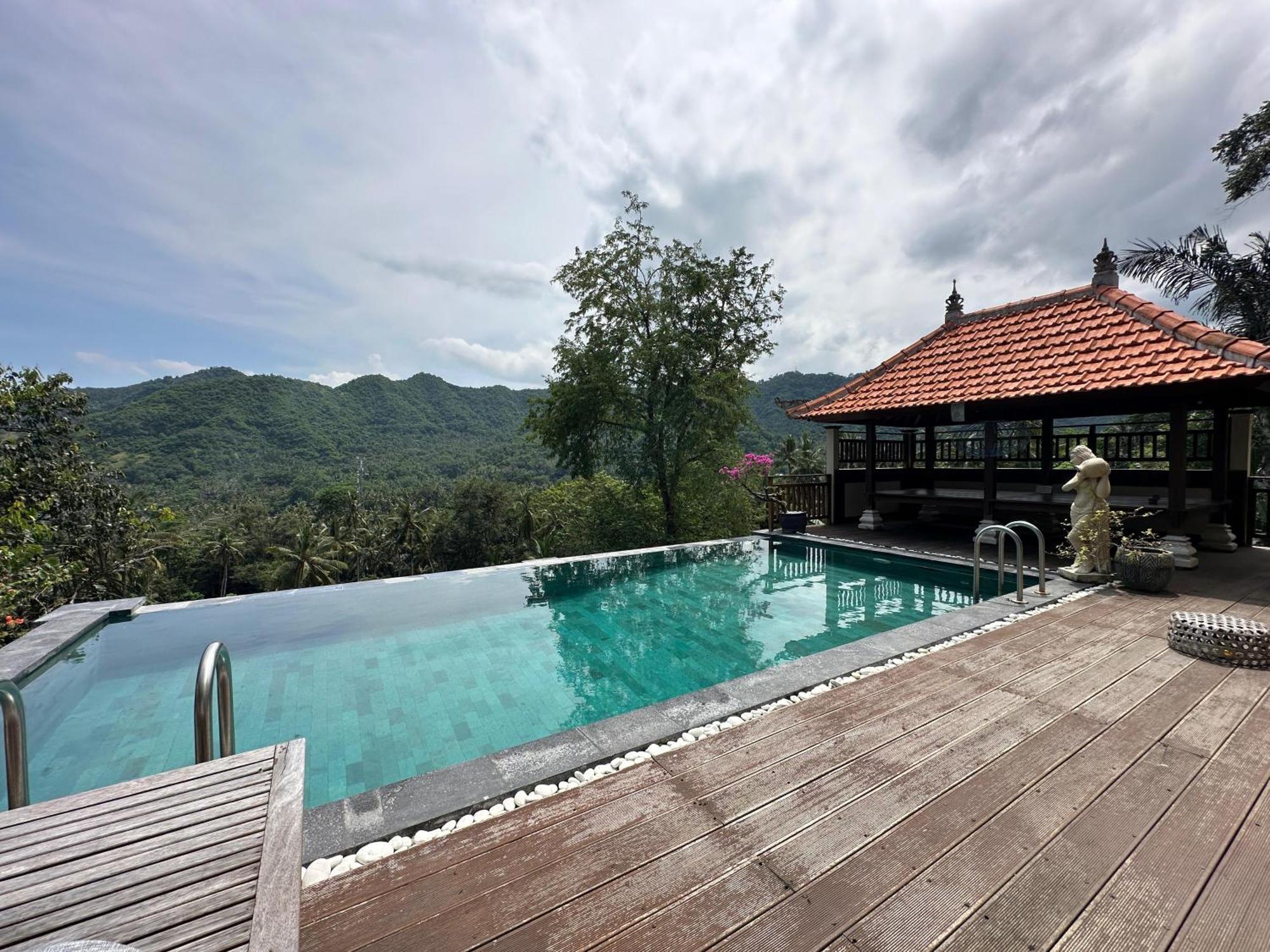 הוילה Karangasem Bukit Kembang Sari מראה חיצוני תמונה